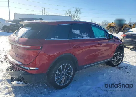 2024 Lincoln Corsair z USA, uszkodzony, nr VIN 5LMCJ1DA9RUL08656